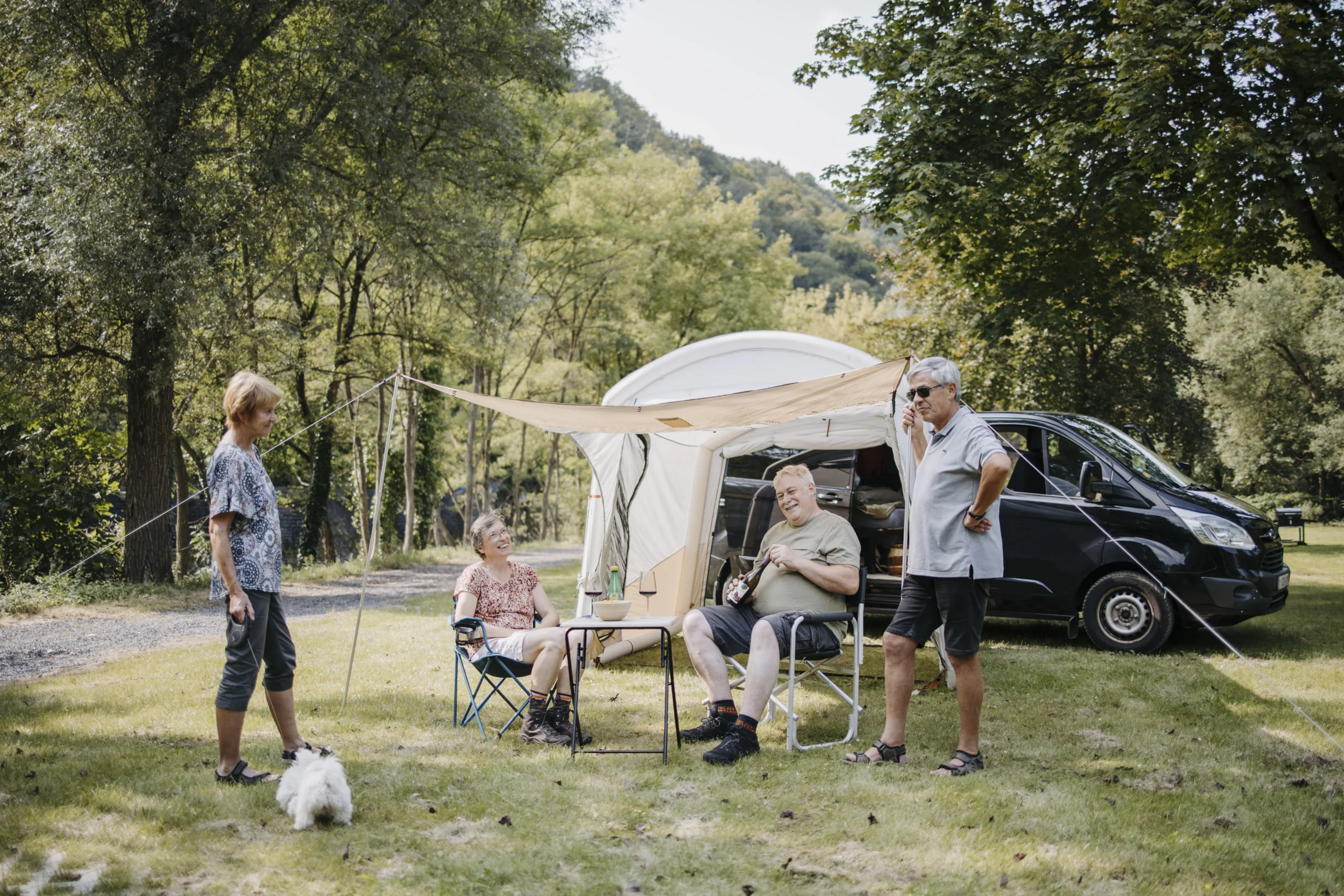 Stable pitches for motorhomes in Comblain-au-Pont